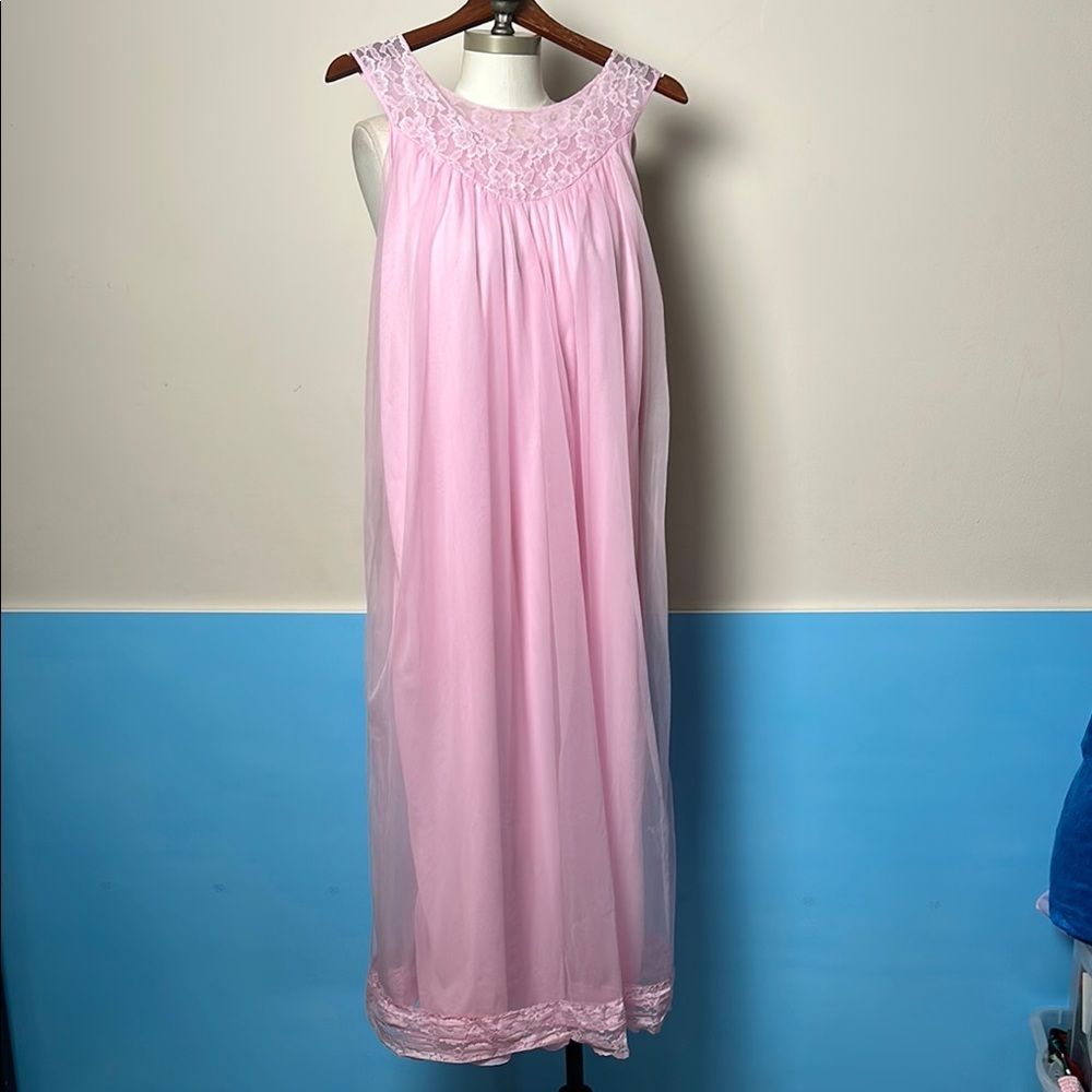 Vintage Pink Lace Nightgown slip on nylon small